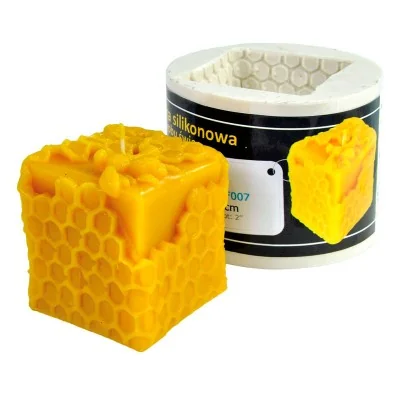 Moule à Bougie Cube Alvéoles et Abeilles