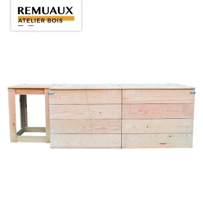 Station de compostage fabriquée par l'atelier de menuiserie Apiculture Remuaux dans le Tarn Station de compostage fabriquée par l'atelier de menuiserie Apiculture Remuaux dans le Tarn