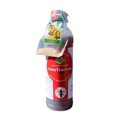 Bidon de 500ml d'attractif à frelons asiatiques VeluTractive BeeVital Bidon de 500ml d'attractif à frelons asiatiques VeluTractive BeeVital