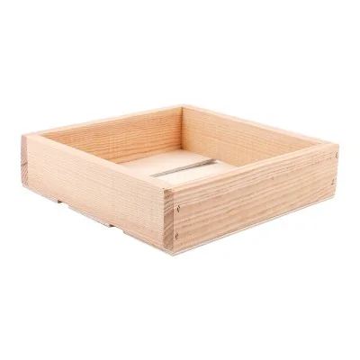 Coffret 25 x 25 cm en bois fabriqué en France par l'atelier de menuiserie Remuaux Coffret 25 x 25 cm en bois fabriqué en France par l'atelier de menuiserie Remuaux