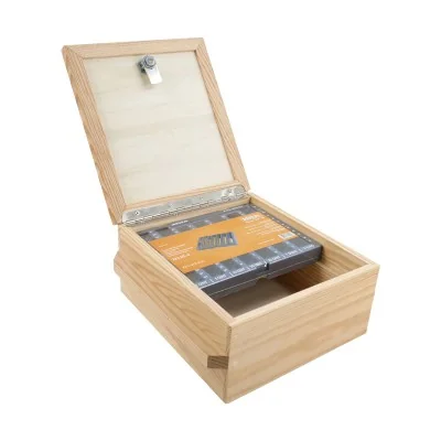 Caisse à monnaie en bois fabriquée en France dans notre atelier de menuiserie Caisse à monnaie en bois fabriquée en France dans notre atelier de menuiserie