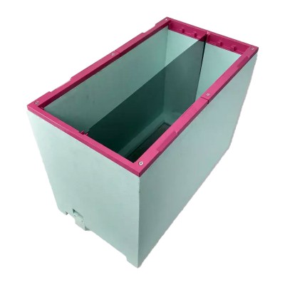 Ruchette divisible Dadant 6 cadres QUARTI avec partition inox. Ruchette divisible Dadant 6 cadres QUARTI avec partition inox.