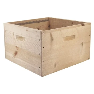 Déstockage : Corps Dadant mi bois 12 cadres crémaillères - 500x500x310 mm Déstockage : Corps Dadant mi bois 12 cadres crémaillères - 500x500x310 mm