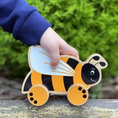Jouet à pousser en bois en forme d’abeille - durable, coloré et éducatif