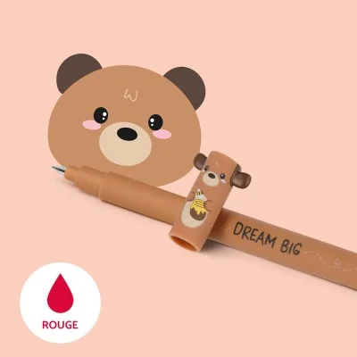 Stylo ours Legami à encre rouge effaçable – capuchon ourson, pointe fine 0,7 mm, gomme blanche intégrée. Stylo ours Legami à encre rouge effaçable – capuchon ourson, pointe fine 0,7 mm, gomme blanche intégrée.