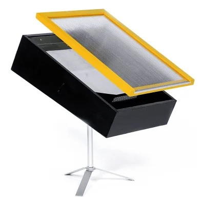 Cérificateur solaire en bois avec pied orientable pour fonte de cire d’abeille