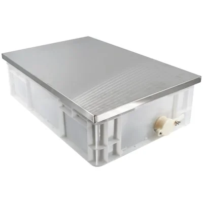 Bac à désoperculer plastique avec couvercle en inox inclus Bac à désoperculer plastique avec couvercle en inox inclus